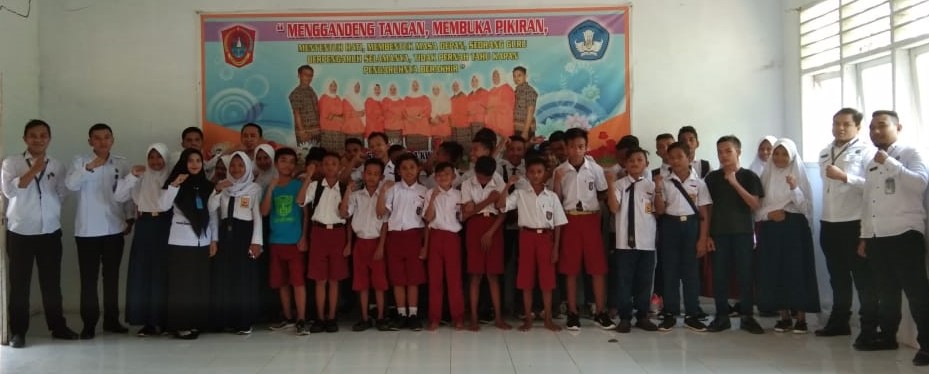 SOSIALISASI BAHAYA NARKOBA PADA CALON SISWA BARU SMPN 4 KWANDANG