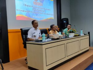 Penandatanganan nota kesepahaman dan penyerahan sertipikat kepada DISKOMINFO atas partsipasinya dalam pelaksanaan P4GN