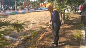 BNN Kab. Gorontalo Utara Ikut Grebek Sampah Dalam Rangka Jumat Bersih dan Sehat