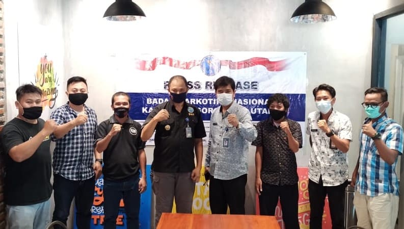 Press Release Akhir Tahun 2020, Dr. Ibrahim Paneo: "Mari Bersama Kita Wujudkan Gorontalo Utara Bersinar" Press Release Akhir Tahun 2020, Dr. Ibrahim Paneo: "Mari Bersama Kita Wujudkan Gorontalo Utara Bersinar"