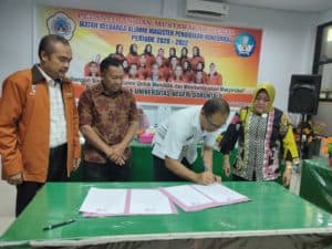 Jalin Kerja Sama, BNNK Gorontalo Utara dan Pasca Sarjana UNG Tandatangani Surat Perjanjian Kerja Sama