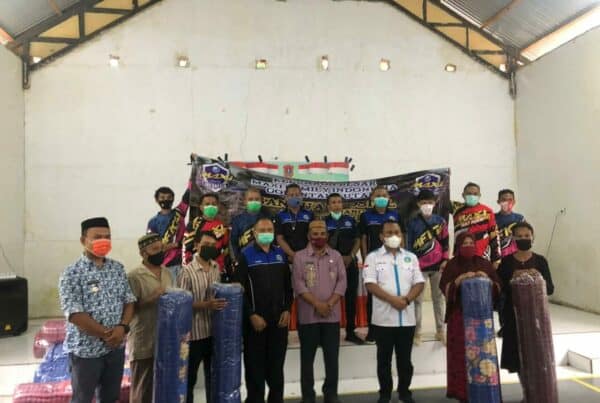 Peduli Banjir, BNNK Gorontalo Utara Bersama Maxi Family Gorontalo Utara Sambangi Para Korban