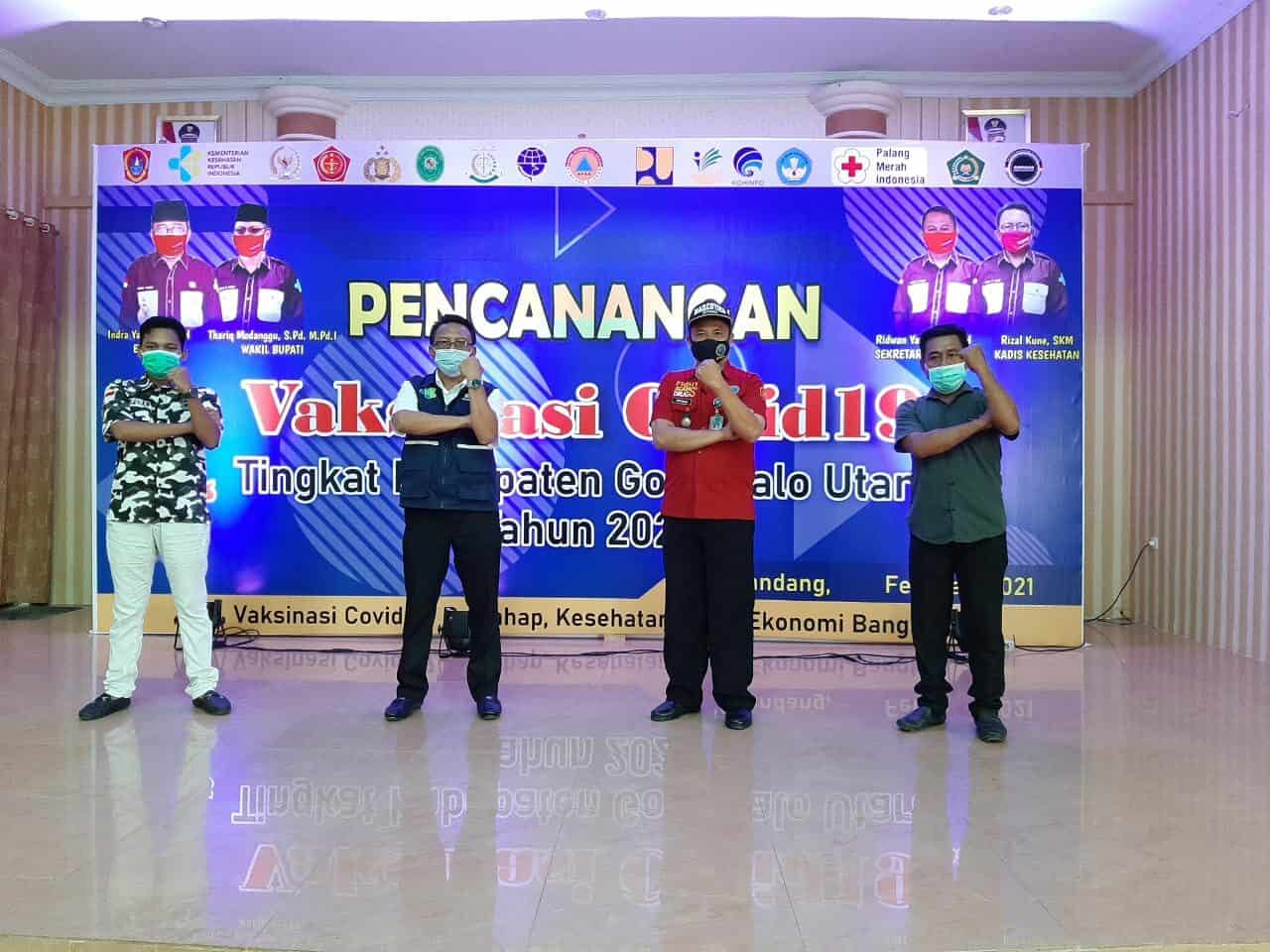 Dukung Vaksinasi Covid-19, Kepala BNNK Gorontalo Utara Dr. Ibrahim Paneo,M.Kes Mengikuti Vaksinasi Tahap I