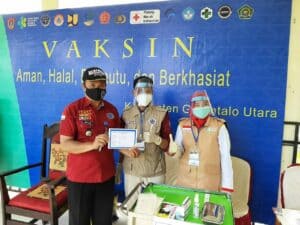 Dukung Vaksinasi Covid-19, Kepala BNNK Gorontalo Utara Dr. Ibrahim Paneo,M.Kes Mengikuti Vaksinasi Tahap I