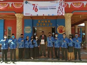 Upacara HUT RI ke – 76, BNN Kab. Gorontalo Utara Terima Penghargaan dari Pemerintah Daerah