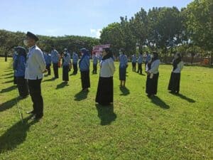 Upacara HUT RI ke – 76, BNN Kab. Gorontalo Utara Terima Penghargaan dari Pemerintah Daerah