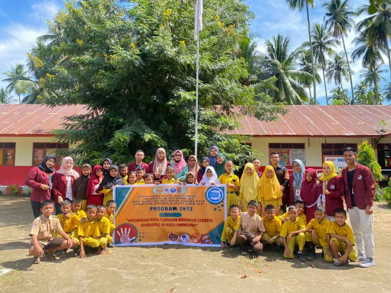 Ajarkan PHBS Tanpa Narkoba Sejak Dini, Mahasiswa KKN UNG Desa Dumolodo Sambangi SDN 3 Gentuma Raya