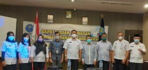 Kepala BNNP Gorontalo Ir. Sukandar Buka Rapat Kajian Kepuasan