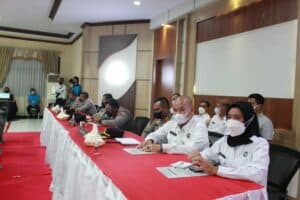 Kepala BNN Kabupaten Gorontalo Utara dan Forkopimda Sambut Kedatangan Ketua Komisi III DPR RI Bersama Rombongan Di Gorontalo