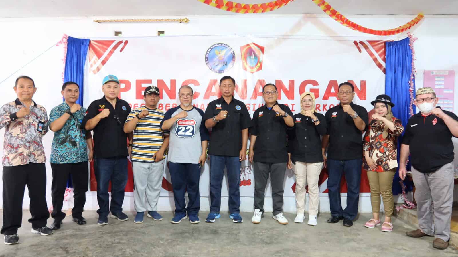 Bupati Gorontalo Utara Canangkan Desa Kotajin Utara Sebagai Desa Bersinar
