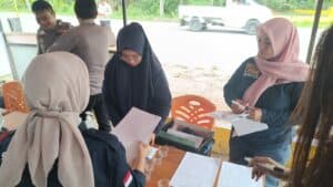 Pastikan Mudik Aman, BNN Kabupaten Gorontalo Utara Cek Urine Para Sopir